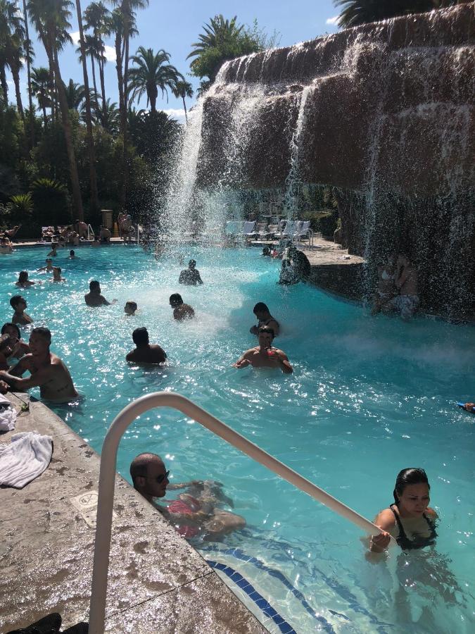 Mgm Signature Hotel Balcony ,No Resort Fee 拉斯维加斯 外观 照片
